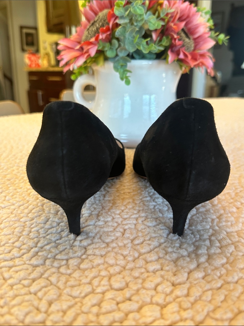 Cole Haan Vesta Black Suede Pointed-Toe Kitten Heel Pumps Sz 7.5 - Picture 6 of 10